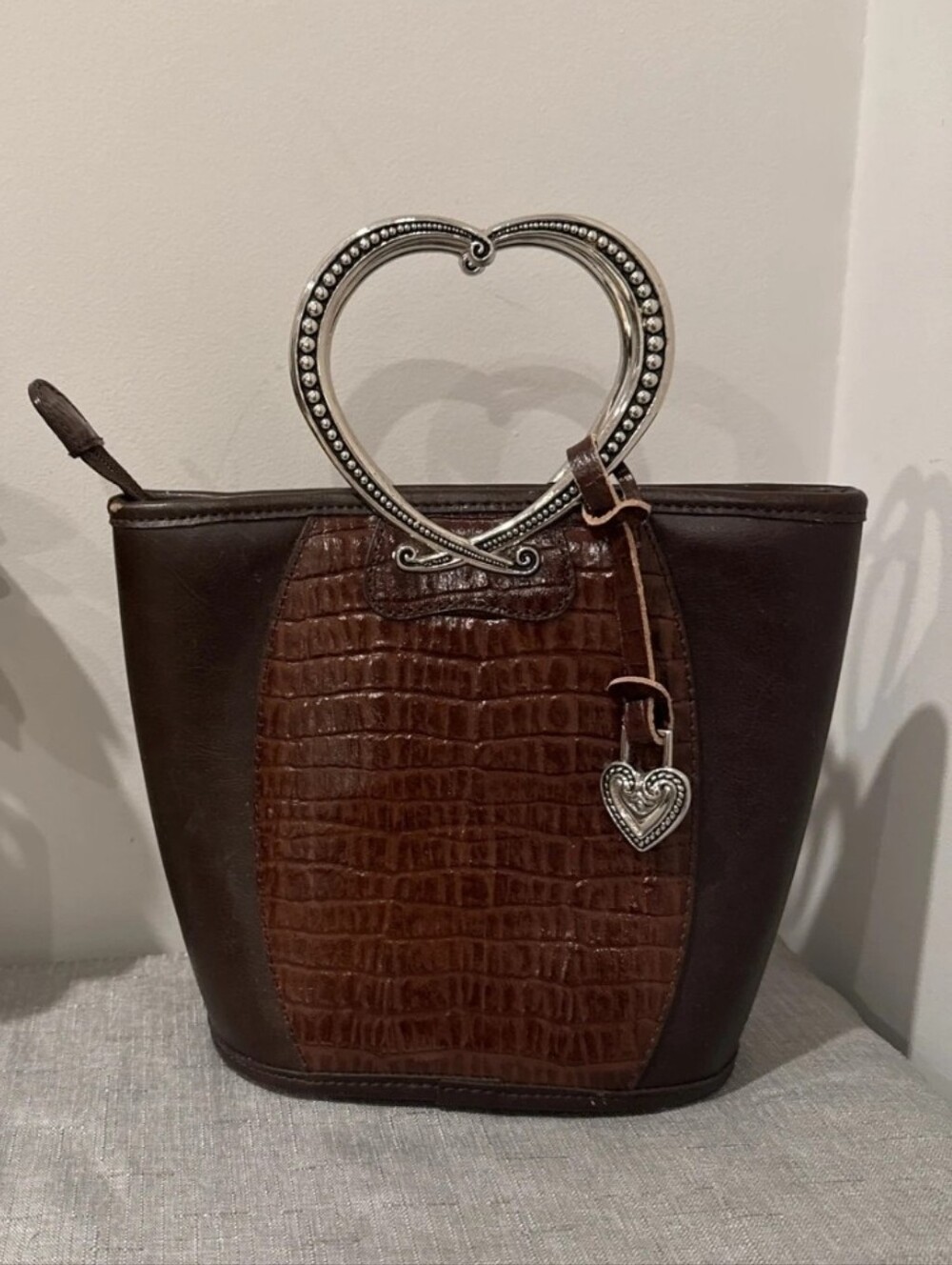 Vintage Y2K Brown Croc Bucket Bag with Chrome Heart Handles